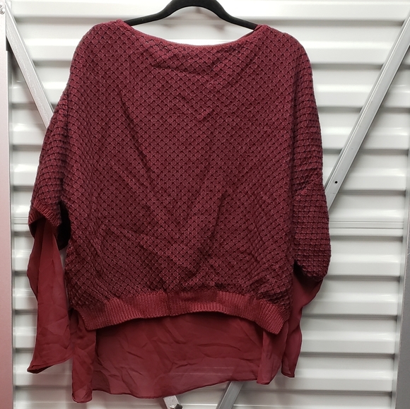 Sweater - Picture 2 of 3